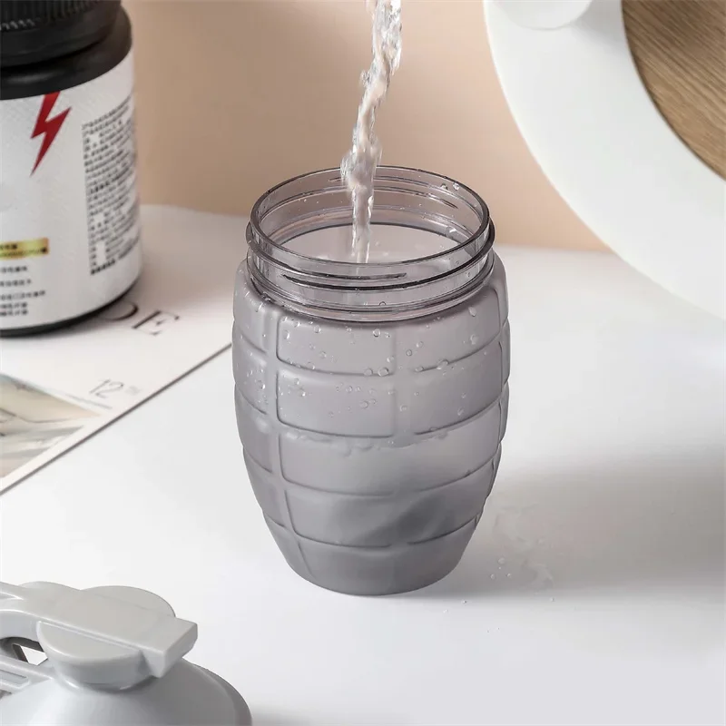 Nova Garrafa de Água para Fitn - Fitness Nutrition Milk Shake avaliação e preço